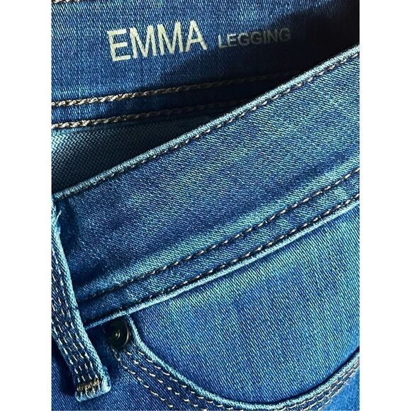 DL1961 🌻Women's Blue Light Wash Low-Rise Leggings Skinny Jeans Size 27 - Picture 4 of 11